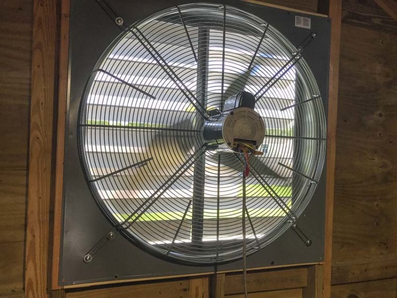 Canarm Exhaust Fan with louver shutters