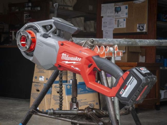 Milwaukee 2874-20 pipe threader