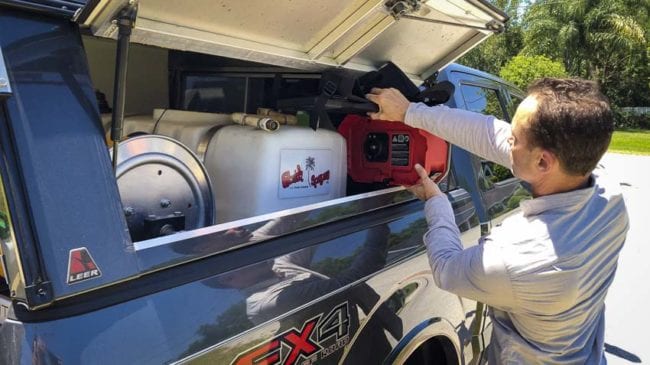 Milwaukee Switch Tank portability