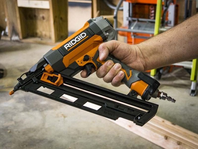 Ridgid 15-Gauge Angled Finish Nailer