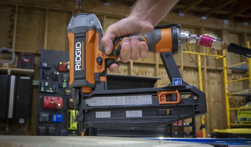 Ridgid 16-Gauge Straight Nailer with Clean Drive R250SFF