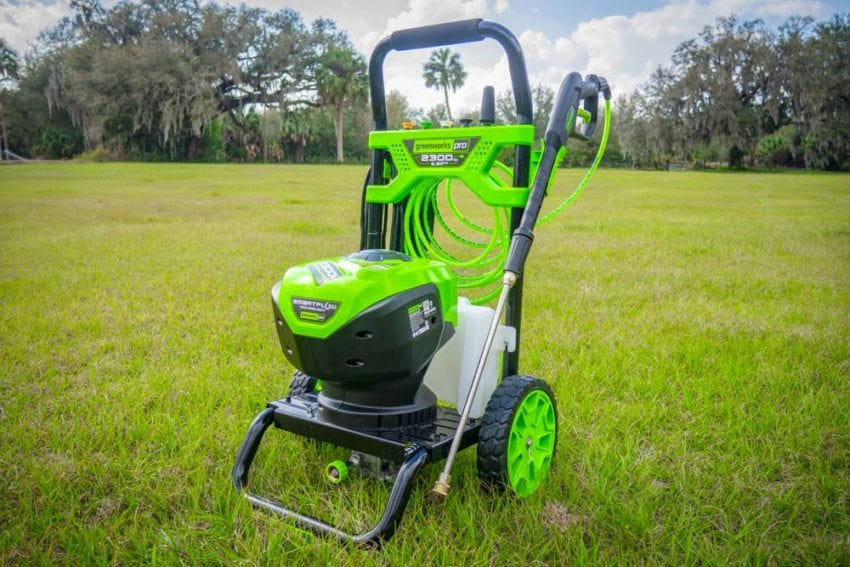 Best Pressure Washer for Washing Cars - GreenWorks Pressure Washer 