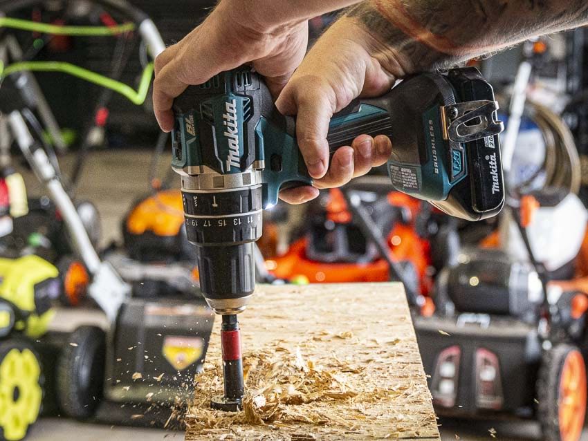 lampe kant dæk 18V Makita Compact Hammer Drill XPH12 and XFD12 Drill Review - Pro Tool  Reviews