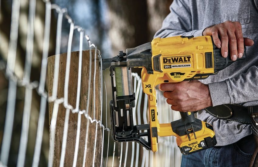 DeWalt Cordless Fencing Stapler