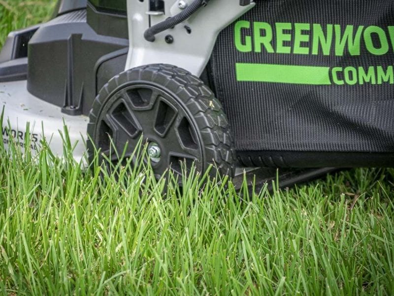 Greenworks Commercial 25" Lawn Mower 82V Review