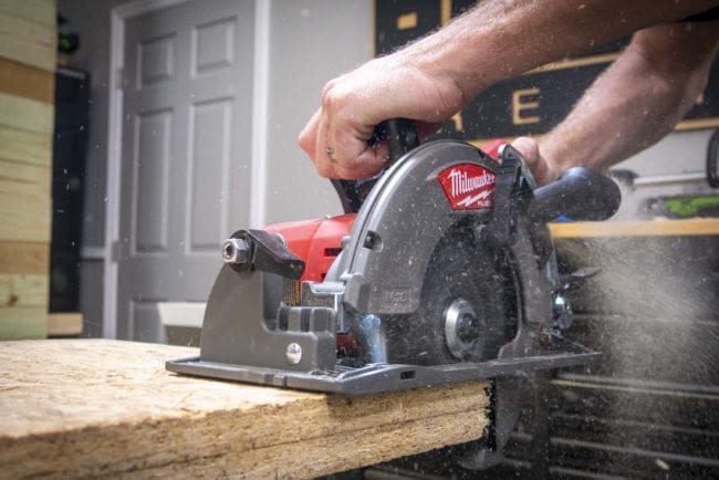 Milwaukee M18 FUEL Rear Handle Circular Saw Hands-On Review