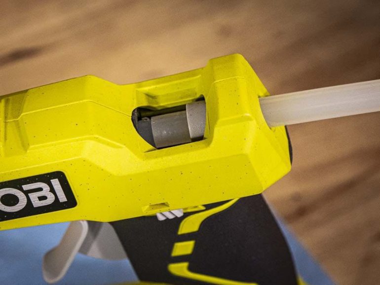 Ryobi Cordless Glue Gun P305 Review Pro Tool Reviews