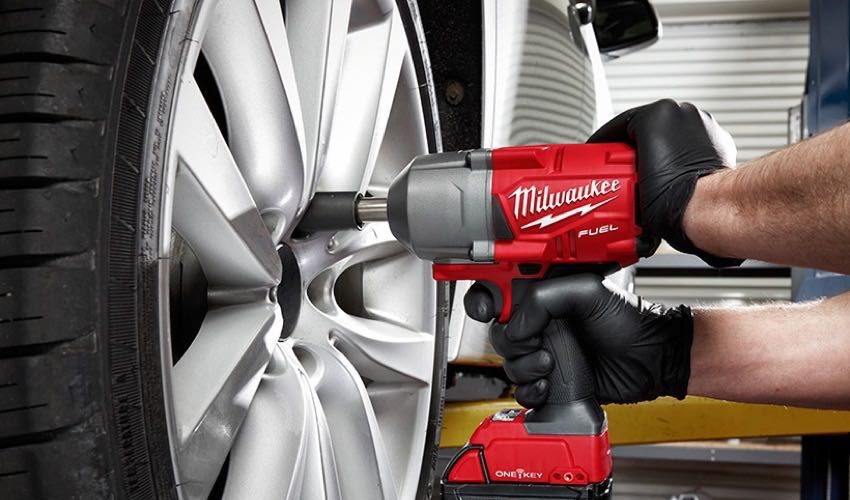 Milwaukee Controlled Torque Impact Wrench