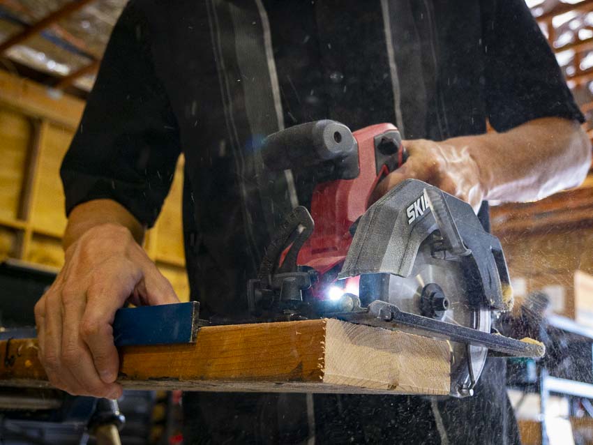 Skil 12V Brushless Circular Saw Review CR541802 Pro Tool Reviews
