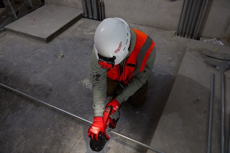 Choosing the Best Hard Hat for the Job