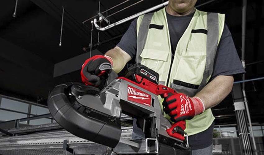 Milwaukee Deep Cut Band Saw