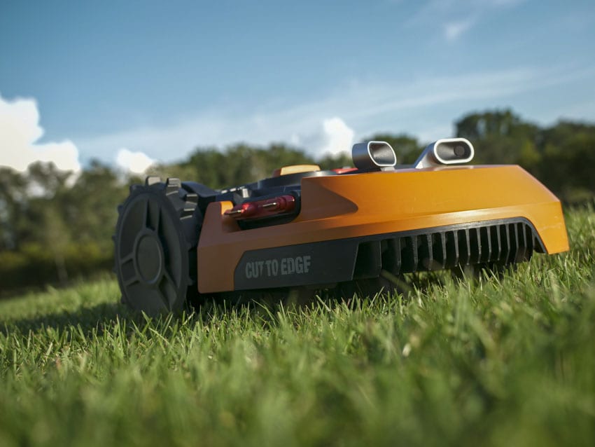 Hammer Rejsebureau korrekt Worx Landroid Robotic Lawn Mower Review - Pro Tool Reviews
