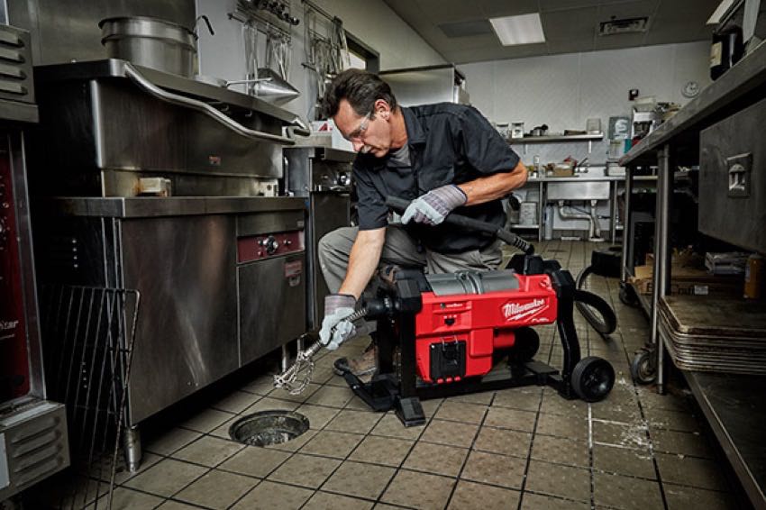 Milwaukee M18 Fuel Sewer Sectional Machine with Cable Drive