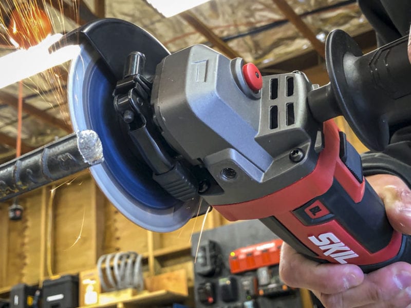 Skil 20V Right Angle Grinder cutting