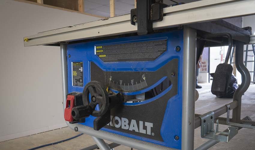Kobalt Portable Table Saw bevel adjustment