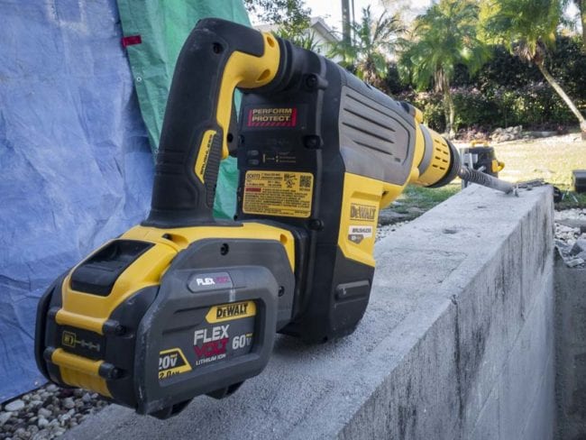 REVIEW OF DEWALTS 54V FLEXVOLT 40MM SDS-MAX HAMMER DRILL AND BREAKER. 