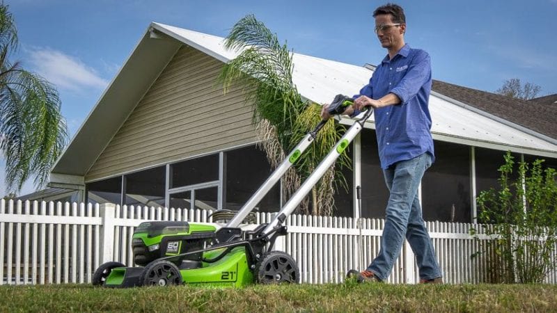 Greenworks 21 inch self on sale propelled mower