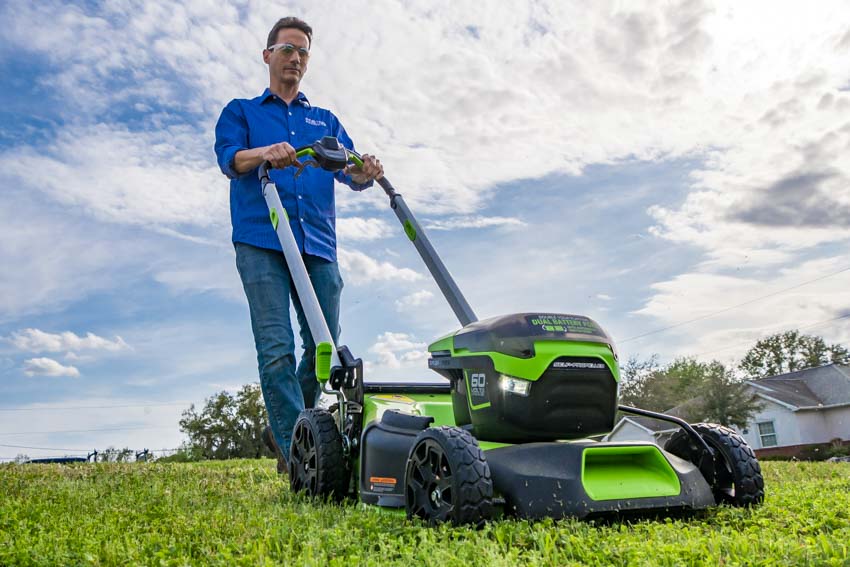 Greenworks 16' 40V Lithium-Ion Cordless Mover, Black+Decker Cordless  Chainsaw And Black+Decker Cordless Leaf Blower