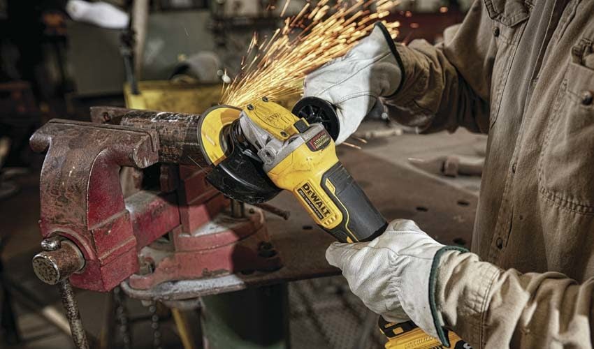 DeWalt Power Detect Angle Grinder