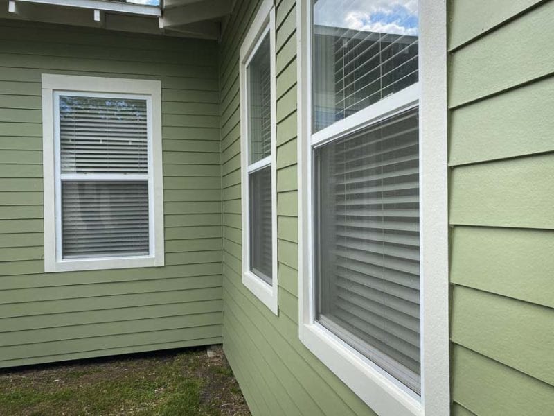 How to Replace Wood Window Trims with HardieTrim Boards 12 HardieBoard Trim for Stained Windows