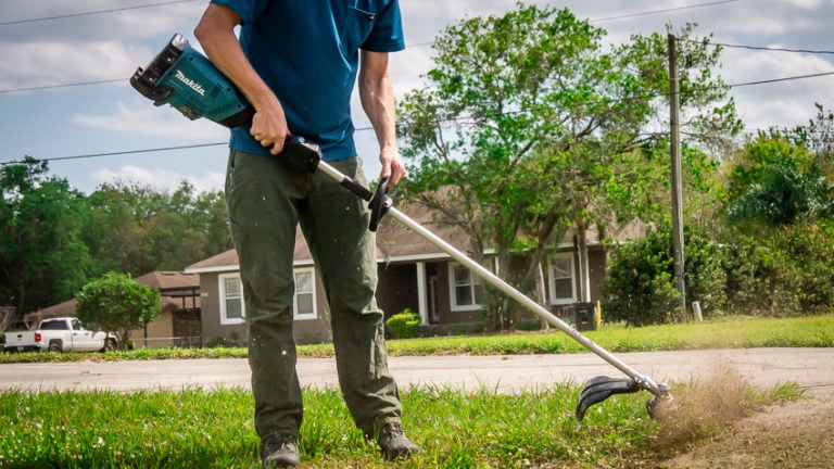 Makita XRU18 18V LXT X2 String Trimmer Review Pro Tool Reviews