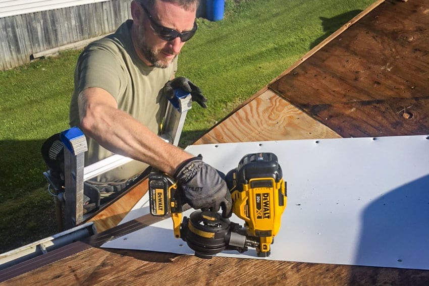 Tool Review Zone : DEWALT 20-Volt MAX Lithium-Ion 21-Degree Cordless Framing  Nailer REVIEW ( DCN21PL )