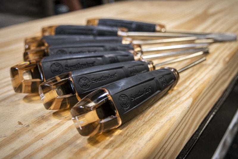 Southwire Made in America Screwdrivers Set - best screwdrivers for electricians