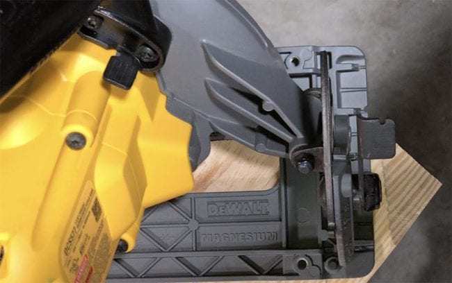 DeWalt FlexVolt Worm Drive Style Vs Milwaukee M18 Fuel Rear-Handle ...