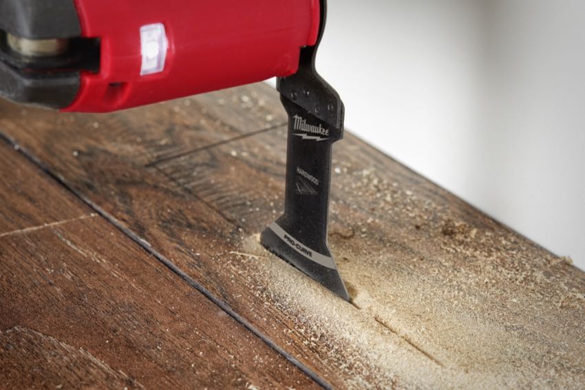 Milwaukee Oscillating Multi-Tool Blades plunge cutting