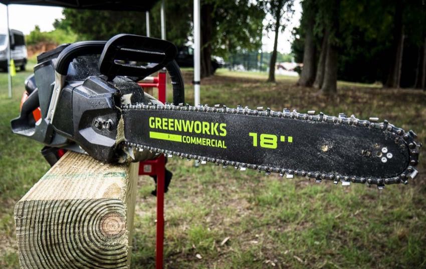 Greenworks Commercial 18-inch GS181 chainsaw