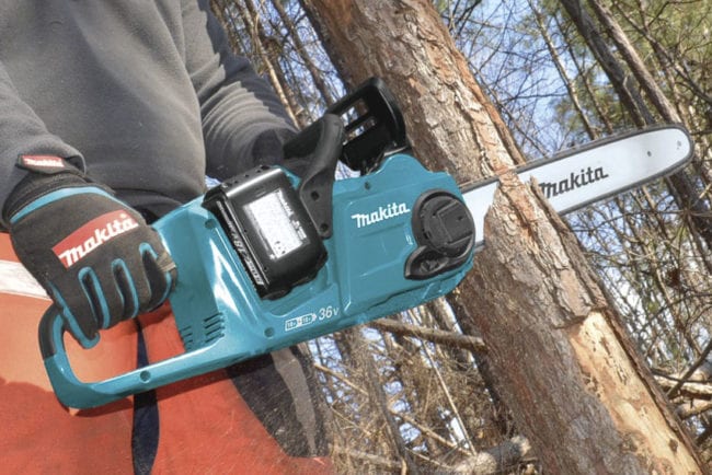 Makita XCU04 Chainsaw