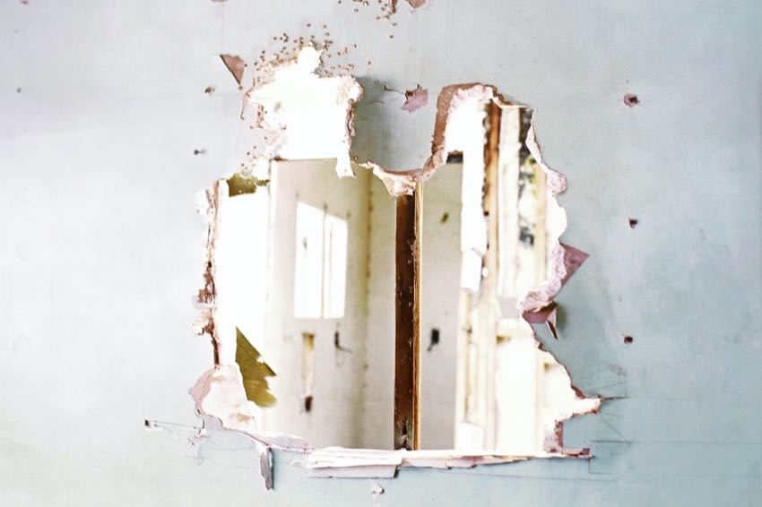 How to Repair Torn Drywall Paper