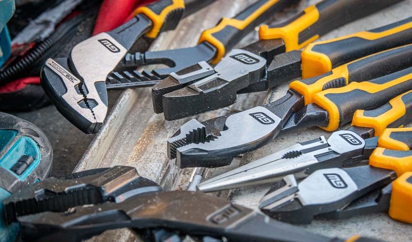 types of pliers how use them