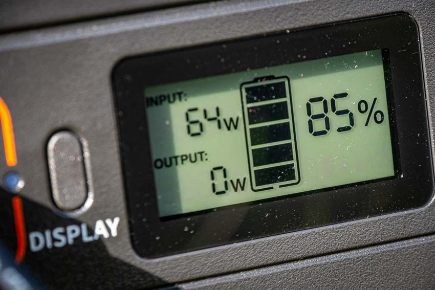 Pantalla LCD Jackery Explorer 1000