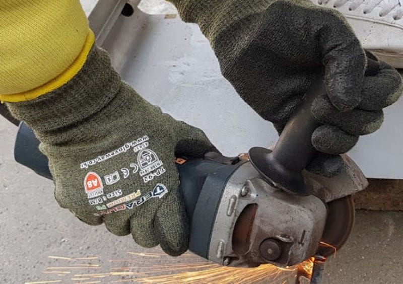 A8 cut hazard protection gloves