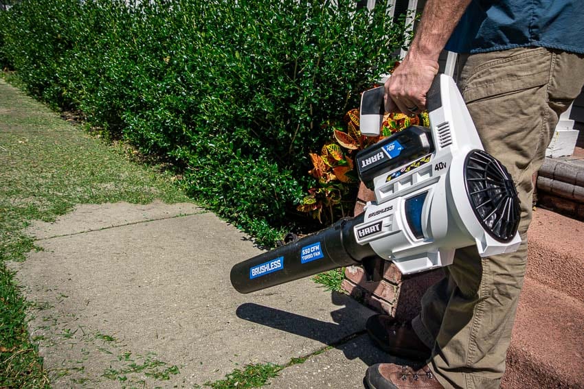 Best Budget Cordless Blower - HART 550 CFM Brushless Blower