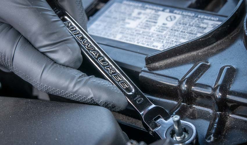 Milwaukee Flex Head Ratcheting Wrenches Feature