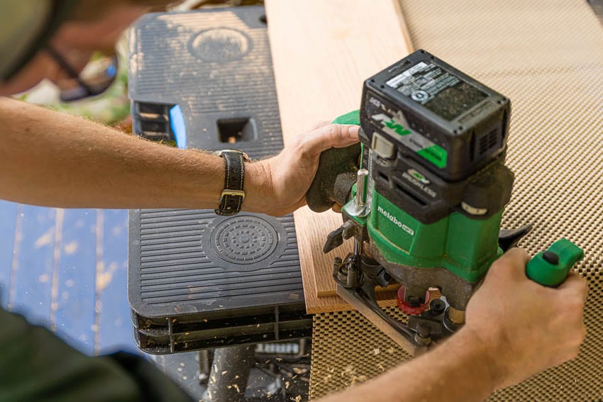 Using the Metabo Cordless Router