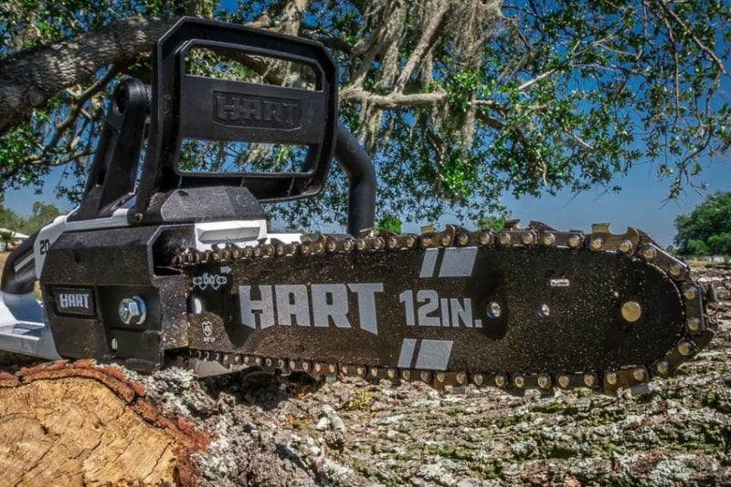 HART 20-Volt 12-Inch Cordless Chainsaw (1) 20-Volt 4.0Ah Lithium-Ion  Battery 