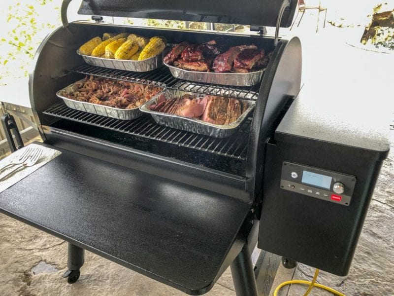 Traeger Ironwood 885 Pellet Smoker Grill