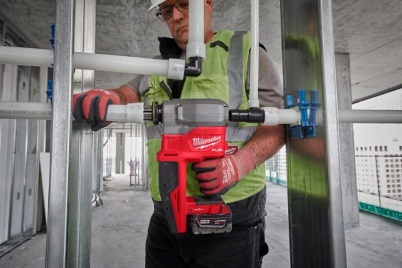 Milwaukee 2-Inch ProPEX Expander At Work