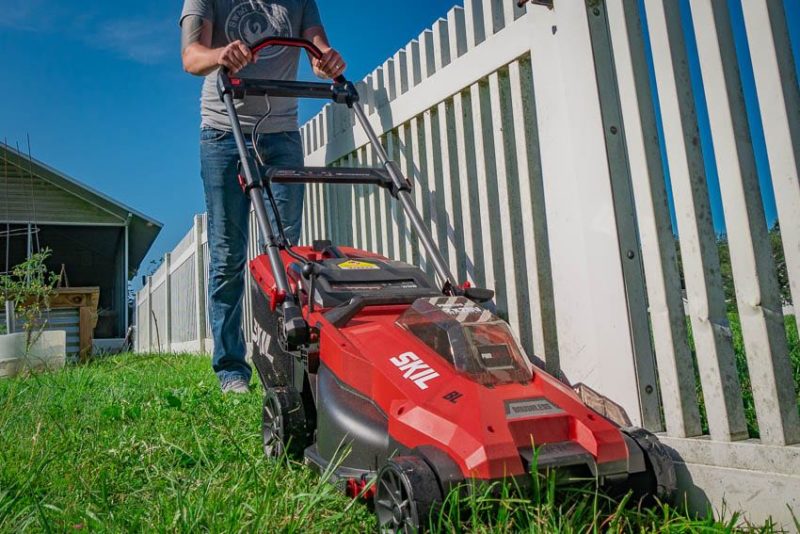 Skil 2x20V Mower Features