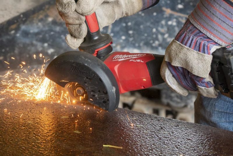 best Milwaukee M18 Fuel Braking Angle Grinder with One-Key Review 2883