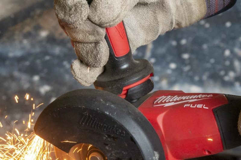 Milwaukee M18 Fuel Braking Angle Grinder with One-Key Review 2883