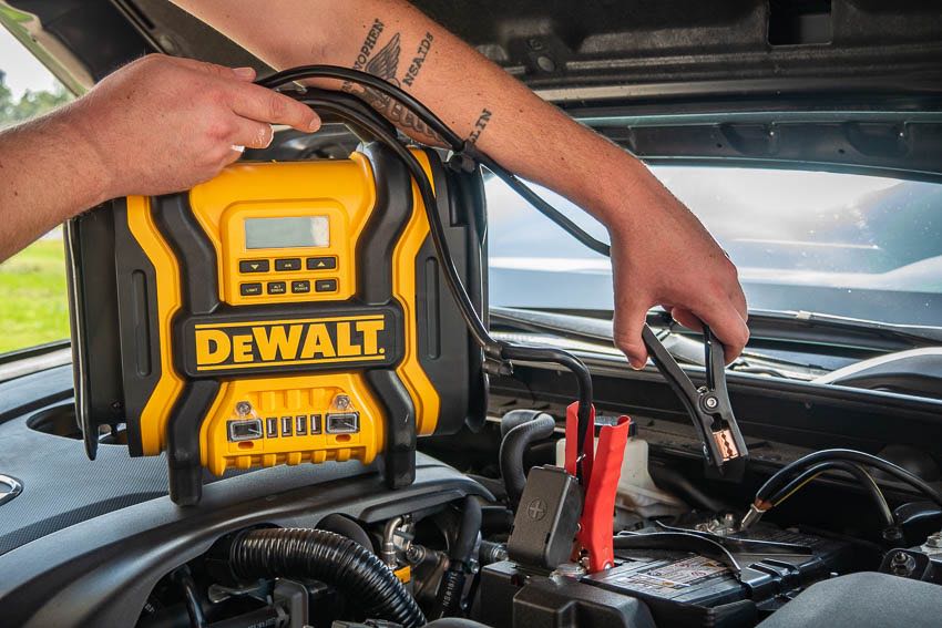 Jump Start Dead Car Battery - HIGH POWER Car Jump Starter - Test