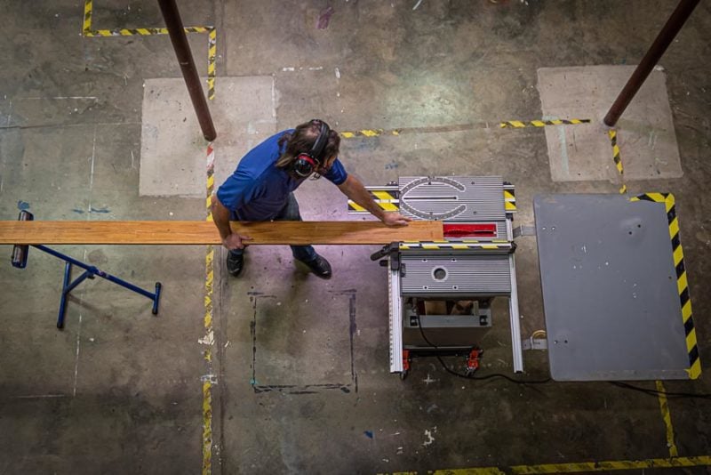 How to use a table saw ripping