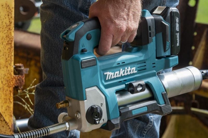 Makita 18V Cordless Grease Gun Review