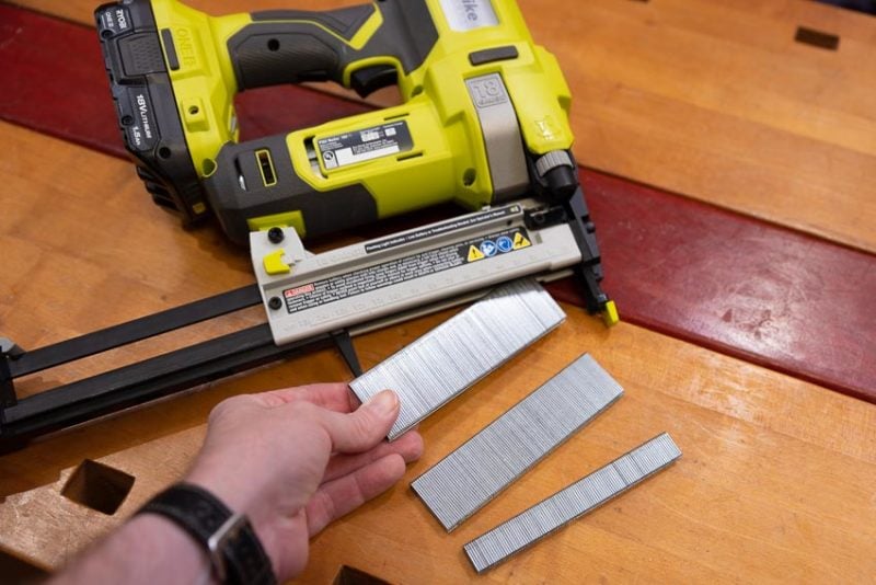 Installing nails into the Ryobi P361 narrow crown stapler