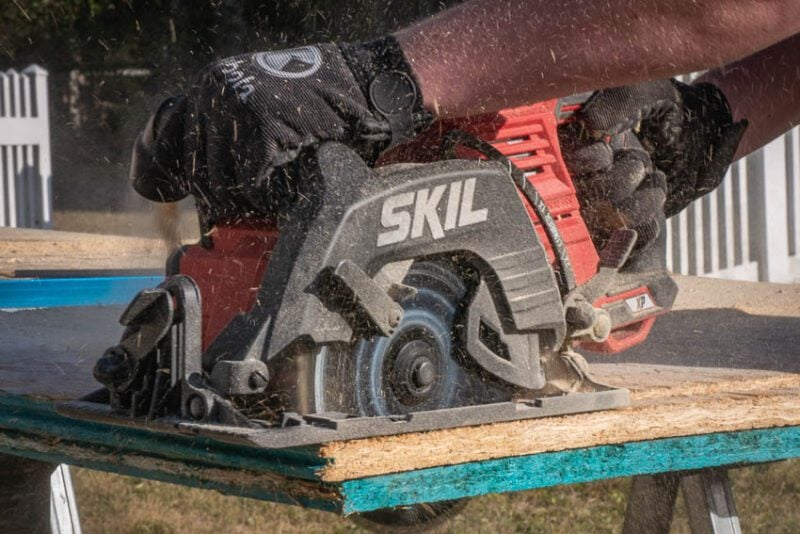 Skil PWRCore 20 XP Brushless Rear Handle Circular Saw