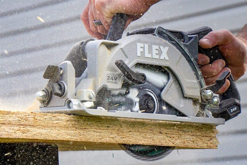 Lowe's FLEX Black Friday Deals Flex 24V Cordless Rear Handle Circular Saw Review